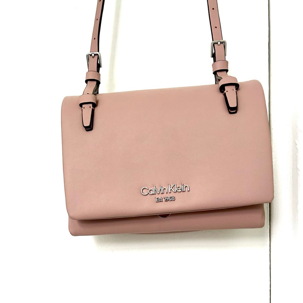 NWOT Calvin Klein dusty rose crossbody-Never used-perfect condition!